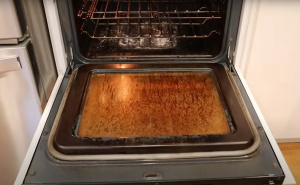 Umorni ste od dugotrajnog ribanja: Najbrži način za čiščenje rerne