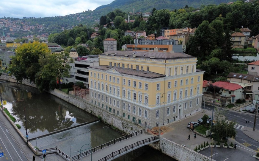 Završena obnova škole na Drveniji: Vraćen stari sjaj nacionalnom spomeniku Bosne i Hercegovine