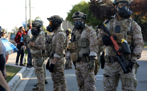 Dramatični prizori iz SAD-a: Protesti eskalirali u Chicagu, Trump odobrio slanje vojske