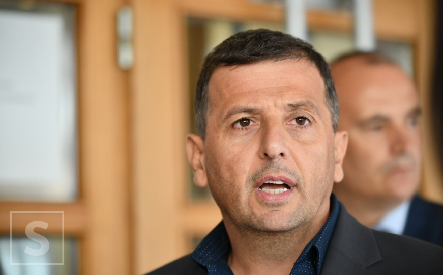 Vukanović otkriva plan SNSD-a: Dodik je Karana javno gazio, a onda ga predložio za svog naslijednika