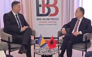 Direktni letovi između Sarajeva i Tirane na stolu: Bećirović i Begaj o budućnosti saradnje