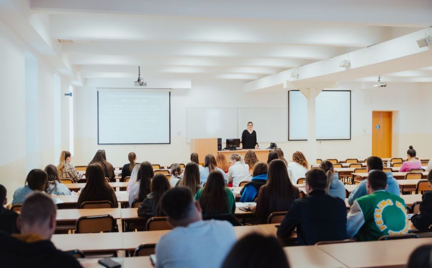 Podrška najboljim studentima: FMON objavio važan poziv