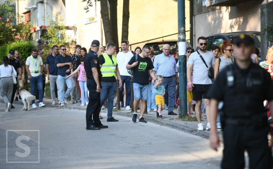 Strahuju za sigurnost: Građani ponovo protestovali zbog Metadonskog centra - "Nećemo odustati"