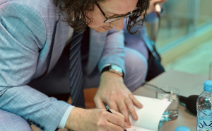 Svjetski dan prosvjetnih radnika: "Ljudi rade s našim najvećim blagom, a nalaze se na marginama"