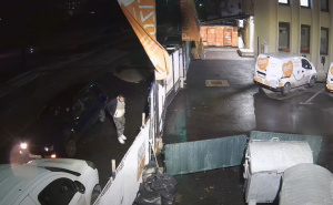 Sramotno: Doniranu garderobu kradu i preprodaju, Pomozi.ba uputilo apel građanima