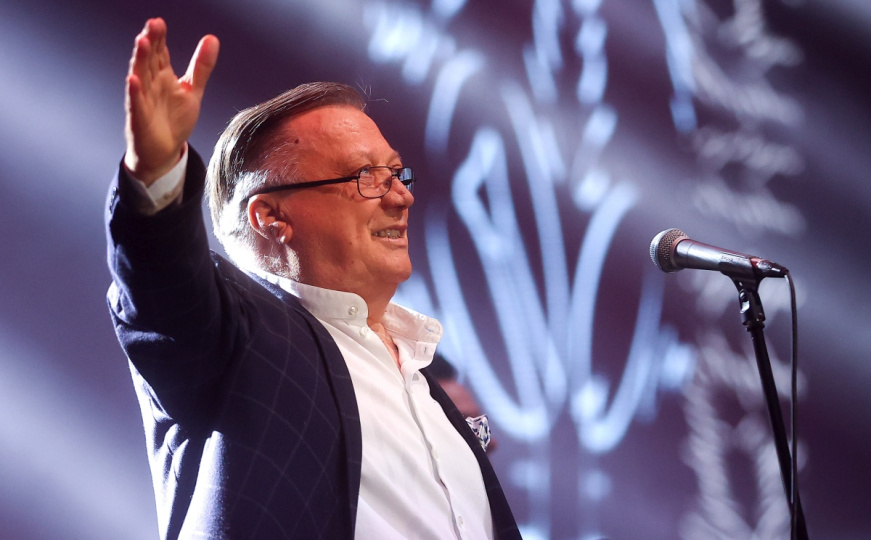 Zabranjeno pušenje se emotivnom porukom oprostilo od Halida Bešlića: "Tvoj vječni osmijeh..."