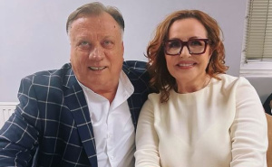 Ana Bekuta se emotivno oprostila od Halida Bešlića: "Neka te nebo zagrli pjesmom i vječnošću"