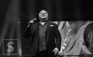 BH Fanaticosi se oprostili od legendarnog Halida Bešlića: "Rajska ptica širokih pogleda..."