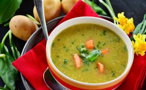 Poznata kuharica otkriva tajni sastojak za fantastičnu pileću supu: Ne zahtijeva puno napora