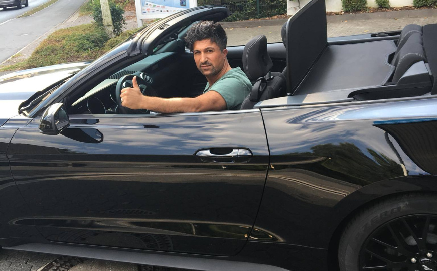 Dobio 10 miliona eura na lutriji, dao otkaz i kupio Ferrari, ali bajka se pretvorila u noćnu moru