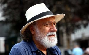 Emotivan oproštaj Radeta Šerbedžije od Halida Bešlića: "Bio je veliki laf i božanstven čovjek"