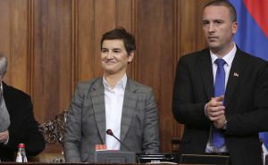 Ana Brnabić u svom elementu: Prostački vrijeđala poslanika iz redova opozicije