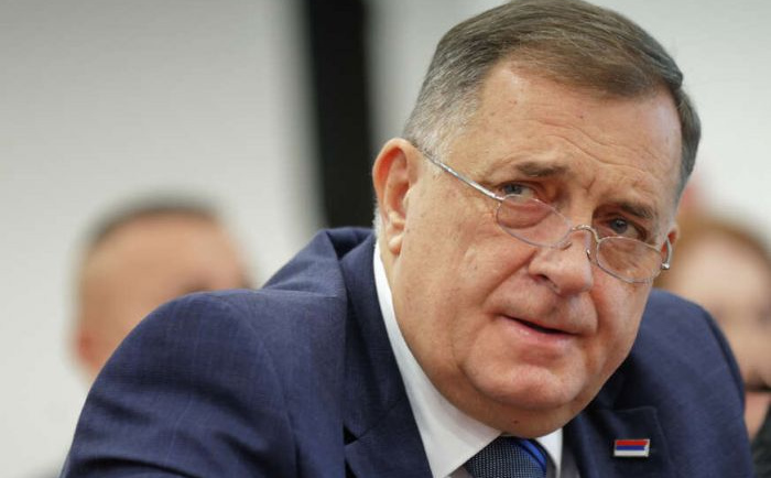 Dodik podržao Merkel i napao Zapad: "Rekla je  istinu o Ukrajini, a ko će o BiH?"