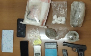 Potvrđena optužnica protiv Almira Erkočevića: U stanu mu pronađena droga, oružje i novac