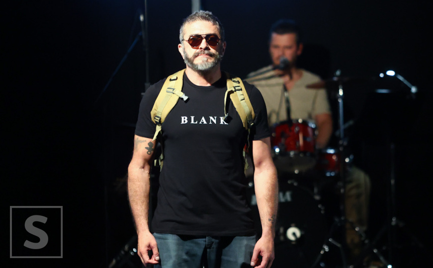 MESS | "Blank" na sceni Kamernog teatra 55: Predstava bez filtera koja publiku ostavlja bez daha