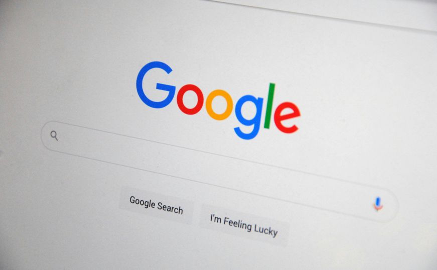 Nova uredba na snazi: Google i Meta odustali od političkih oglasa