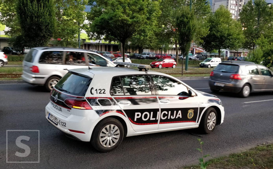 Sarajevo: Motociklista koji je povrijeđen u nesreći kod Druge gimnazije vozio bez vozačke dozvole