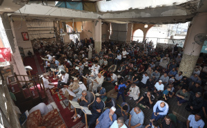 Prvi džuma-namaz u Gazi nakon primirja: Stotine vjernika obavlja molitvu, pogledajte fotografije