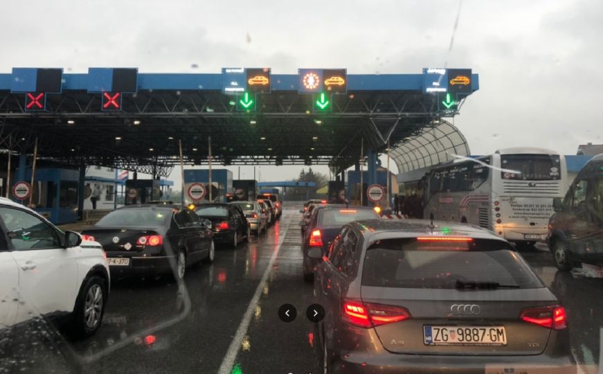 Skandal na granici BiH i Hrvatske: Bivši ministar pokušao prošvercati cigarete