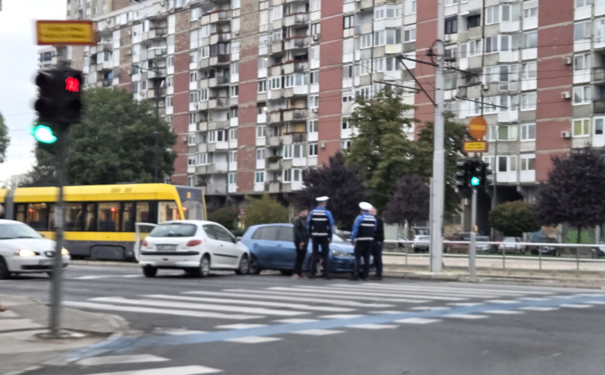 Saobraćajna nesreća u Sarajevu: Učestvovala dva vozila