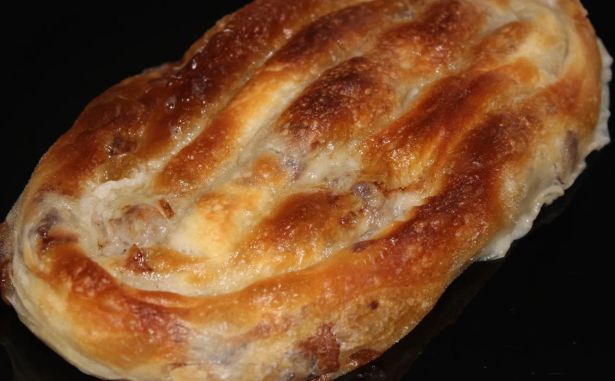 Čuvena sarajevska pita: Pekar s Baščaršije otkriva tajnu, nije trik u tijestu već u prelivu