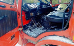 Incident u Gračanici: Napadnuta vatrogasna ekipa, jedan vatrogasac povrijeđen