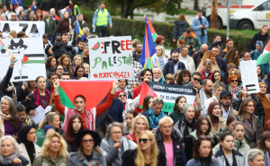 Palestinske zastave vijore se na ulicama: Pogledajte prizore sa protestne šetnje iz Sarajeva