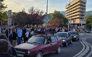 Mostarci se u velikom broju okupili u čast Halida Bešlića