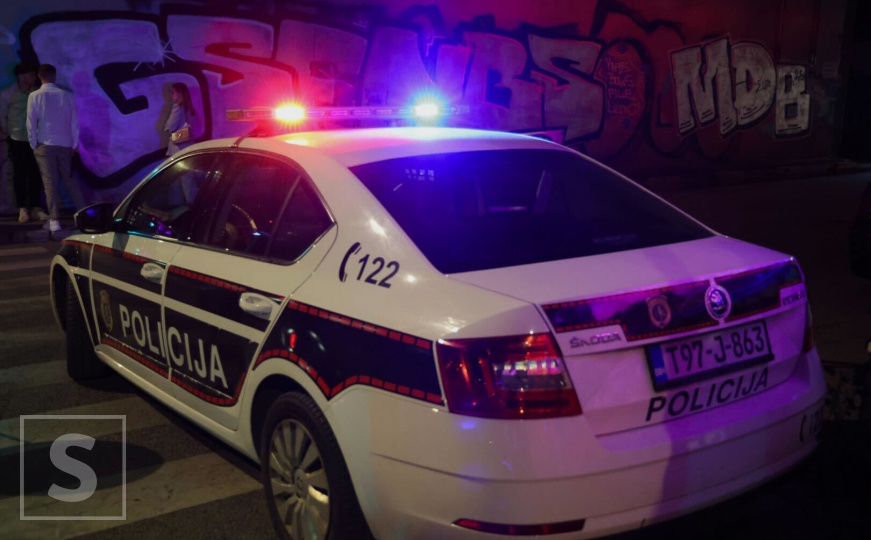 Saobraćajna nesreća na Pofalićima: Više povrijeđenih, pričinjena velika materijalna šteta