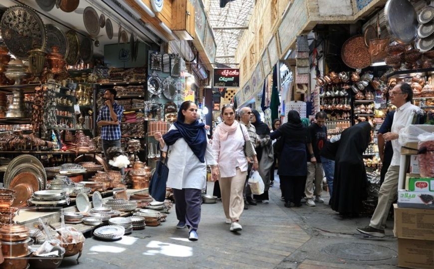 "Ne postoji zakon o obaveznom hidžabu": Iran suspendovao sporni propis