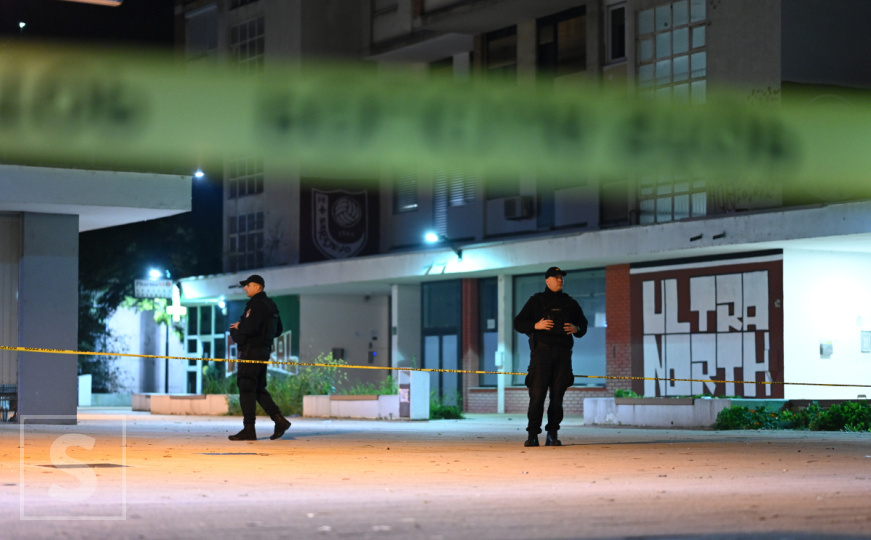 Prve fotografije s mjesta pucnjave u Sarajevu: Poznat stepen povreda ranjene osobe