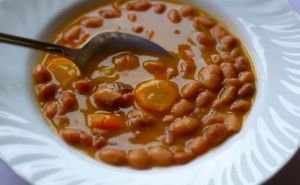 Tajna iskusnih stručnjaka: Britanski sos koji od graha pravi pravu deliciju