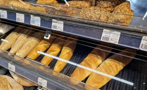 Ne bacajte stari hljeb: Ovo je trik da ponovno bude mekan i ukusan