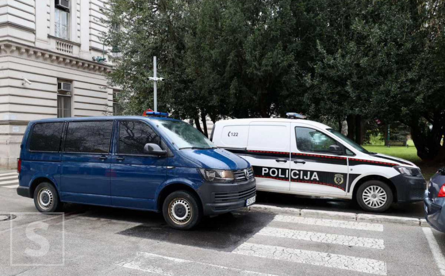 Nastavak akcije "Koverta": Istražitelji pretresaju prostorije Vlade KS, na meti i jedan od ministara