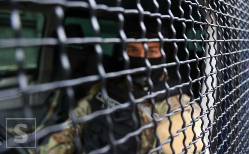 SIPA u akciji: Uhapšena jedna osoba u predmetu "Šljivice"