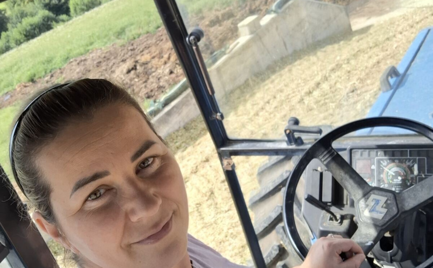 Zineta Memić je vlasnica farme krava u Cazinu: "Moja sloboda na selu nema cijenu!"