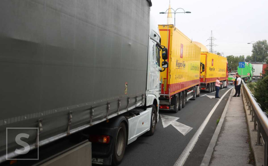 Vlasnik kamiona zaustavljen na njemačkom autoputu i kažnjen s više od 7.000 eura