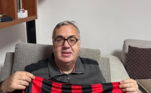 Popularni Baho se pohvalio vrijednim poklonom: Dobio dres od legende Milana i reprezentacije Italije