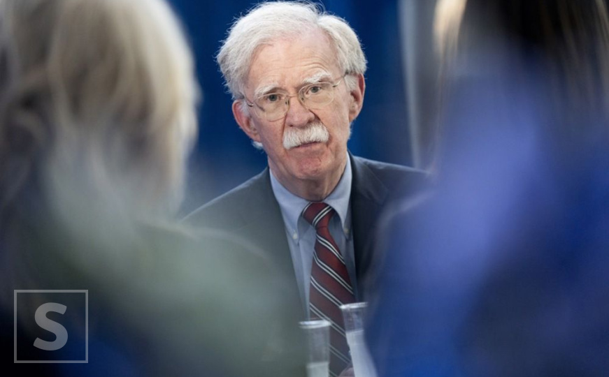 Bivši Trumpov savjetnik negirao optužbe za zloupotrebu tajnih dokumenata