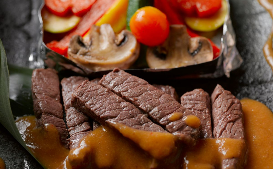 Savjeti poznatih kuhara: Kako zapeći govedinu za savršen užitak?