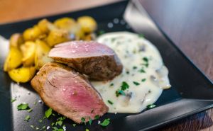 Recept za savršen odrezak: Način za brzu pripremu poznate kuharice