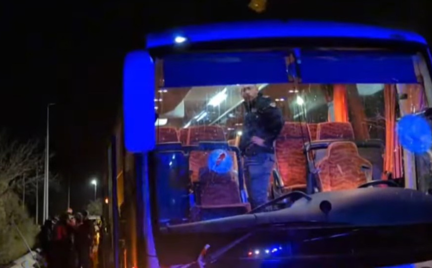 Tragedija u Italiji: Huligani kamenovali autobus s gostujućim navijačima, vozač ubijen