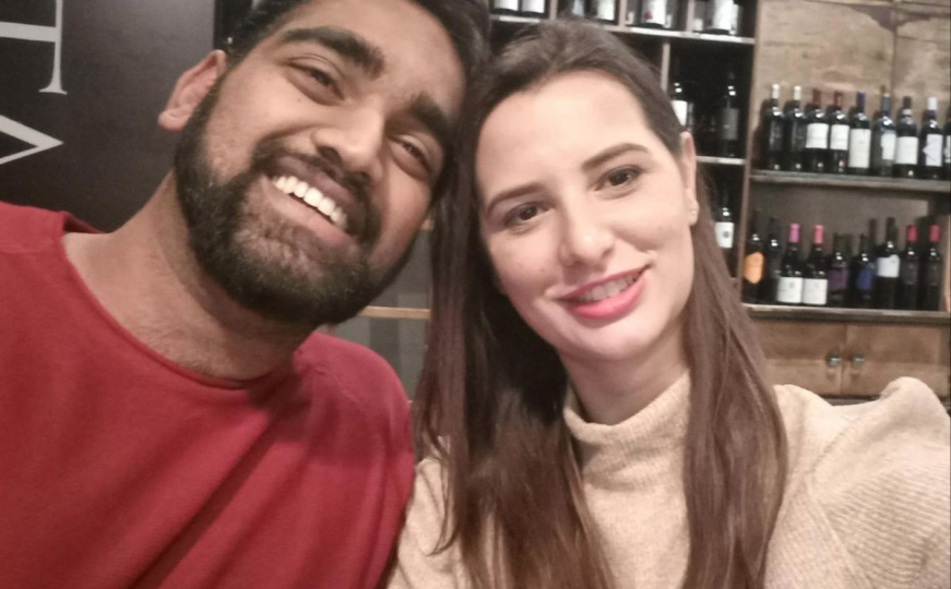 Žena nasmijala sve oglasom za automobil: "Prodajem mužev Porsche", odmah dobila više od 50 upita