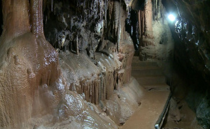 Pećina Orlovača: Prirodni dragulj i jedan od najznačajjnijih speleoloških lokaliteta u BiH