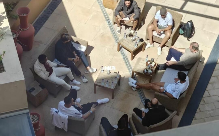 Krišom fotografiran susret velikana: O čemu su pričali Cristiano Ronaldo i Novak Đoković