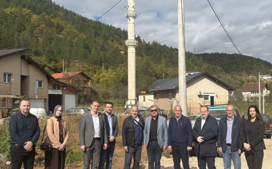 Godinu nakon poplava, parlamentarci FBiH obišli Jablanicu: "Uspostaviti sistem ranog upozorenja"