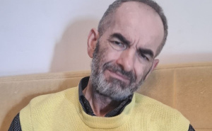 Dobri ljudi, telefone u ruke: Nusret Kovač treba našu pomoć u borbi protiv Parkinsonove bolesti