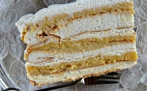 Kremasta poslastica za sladokusce: Recept za tortu "Bijela dolina"