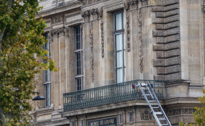 Oglasila se direktorica Louvrea: Za filmsku pljačku krivi jednu stvar