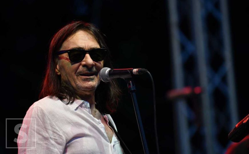 Dado Topić i "Da li znaš da te volim, dugo nisam znao to..."